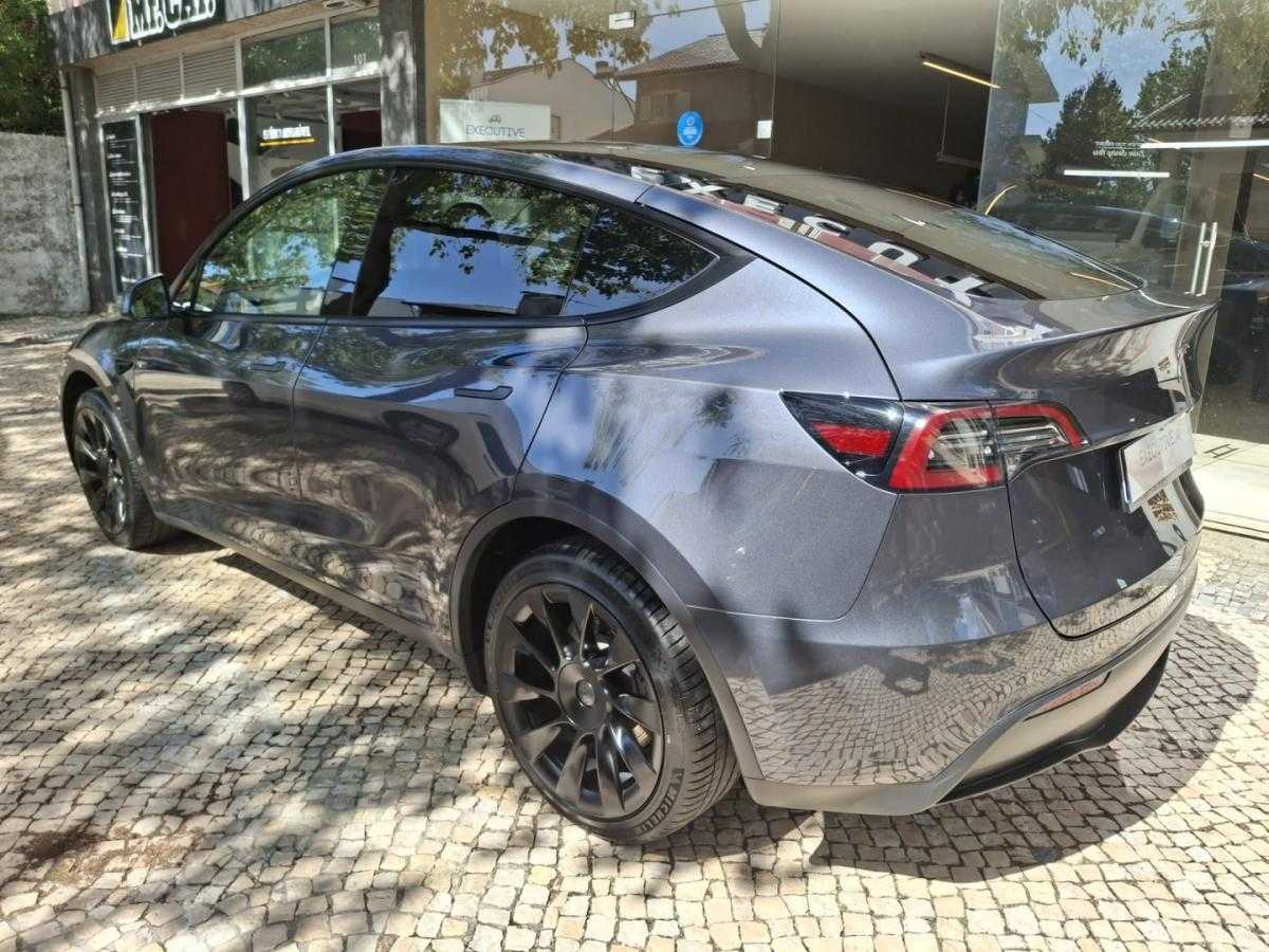 tesla-model-y-2022-eletrico-0cc