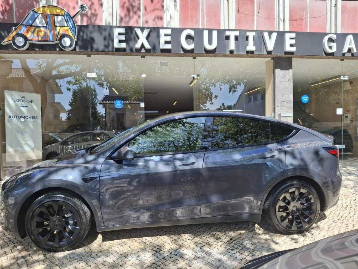 tesla-model-y-2022-eletrico-0cc