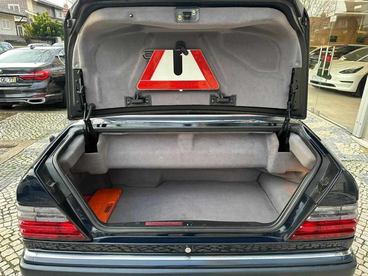 mercedes-benz-classe-e-1993-gasolina-2960cc