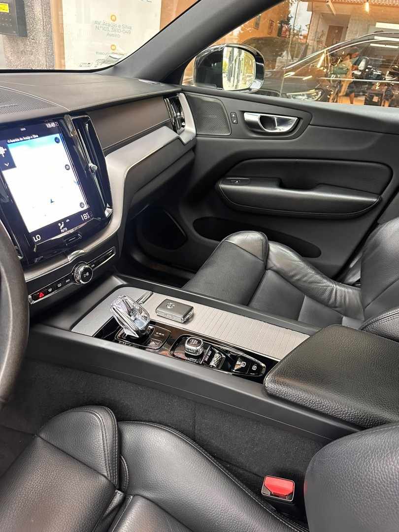 volvo-xc60-2019-hibrido-1969cc