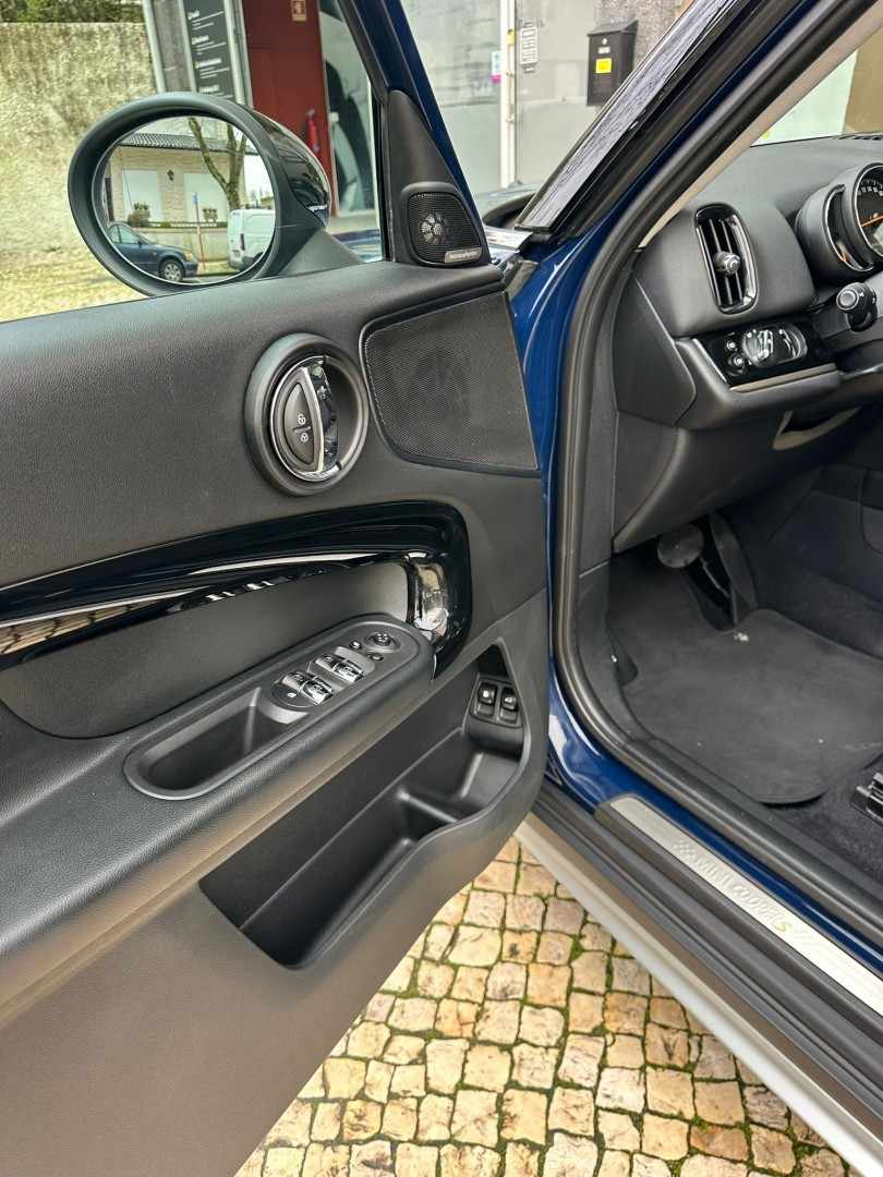 mini-countryman-2018-hibrido-1499cc
