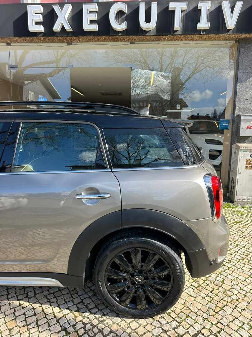 mini-countryman-2018-hibrido-1499cc