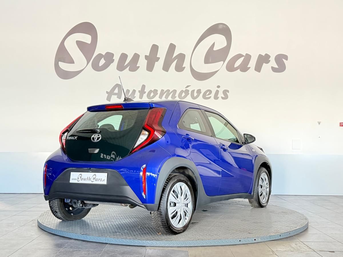 toyota-aygo-x-2024-gasolina-998cc