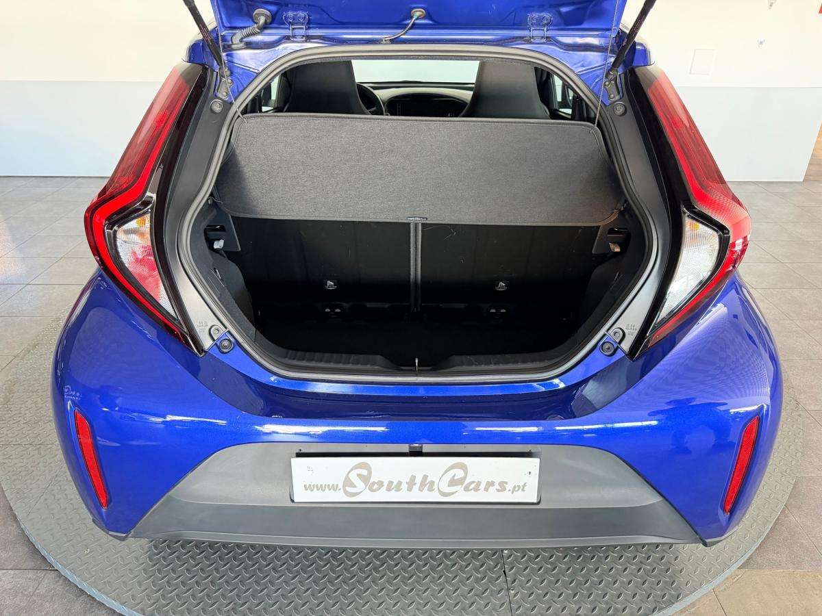 toyota-aygo-x-2024-gasolina-998cc