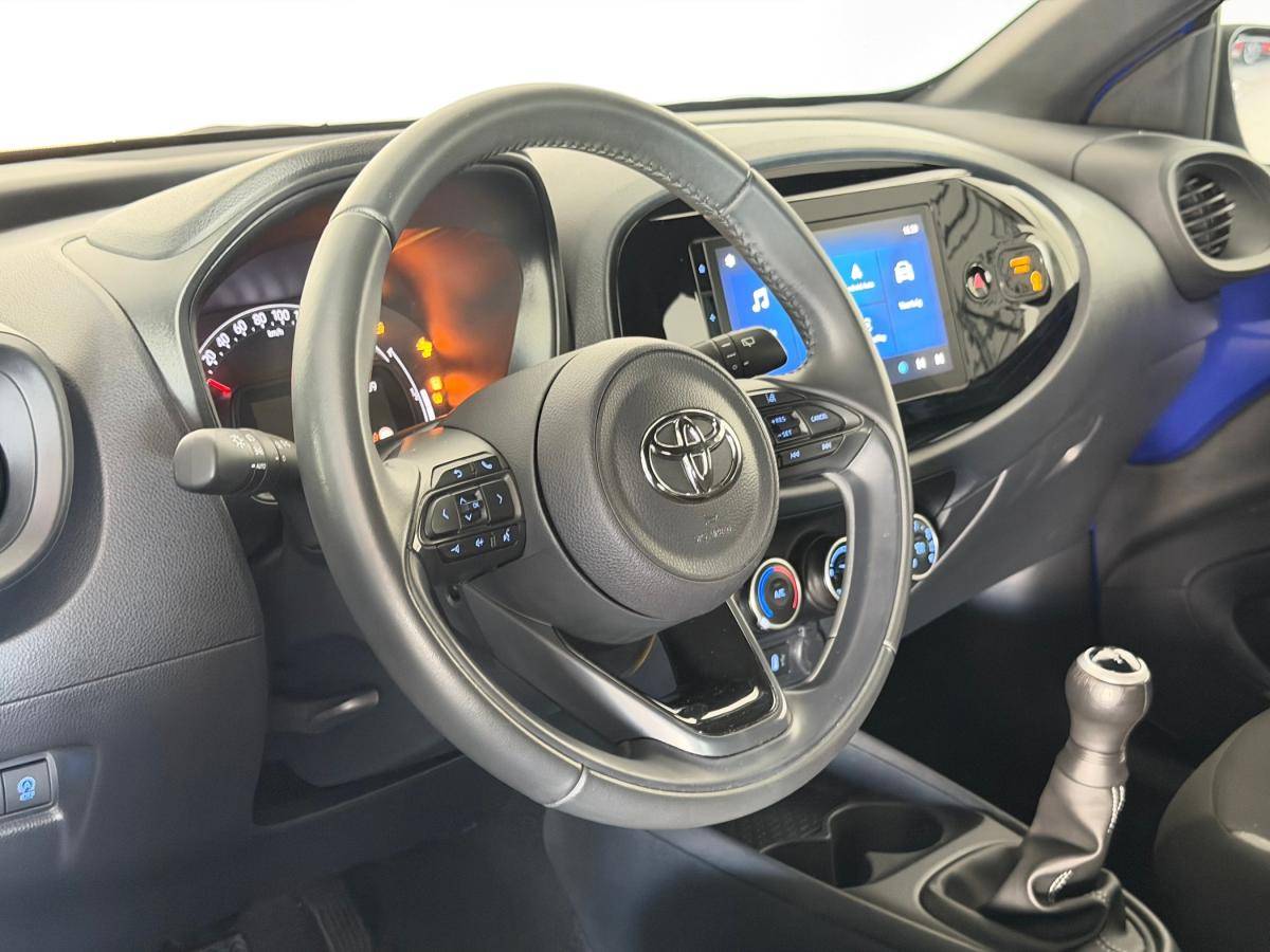 toyota-aygo-x-2024-gasolina-998cc