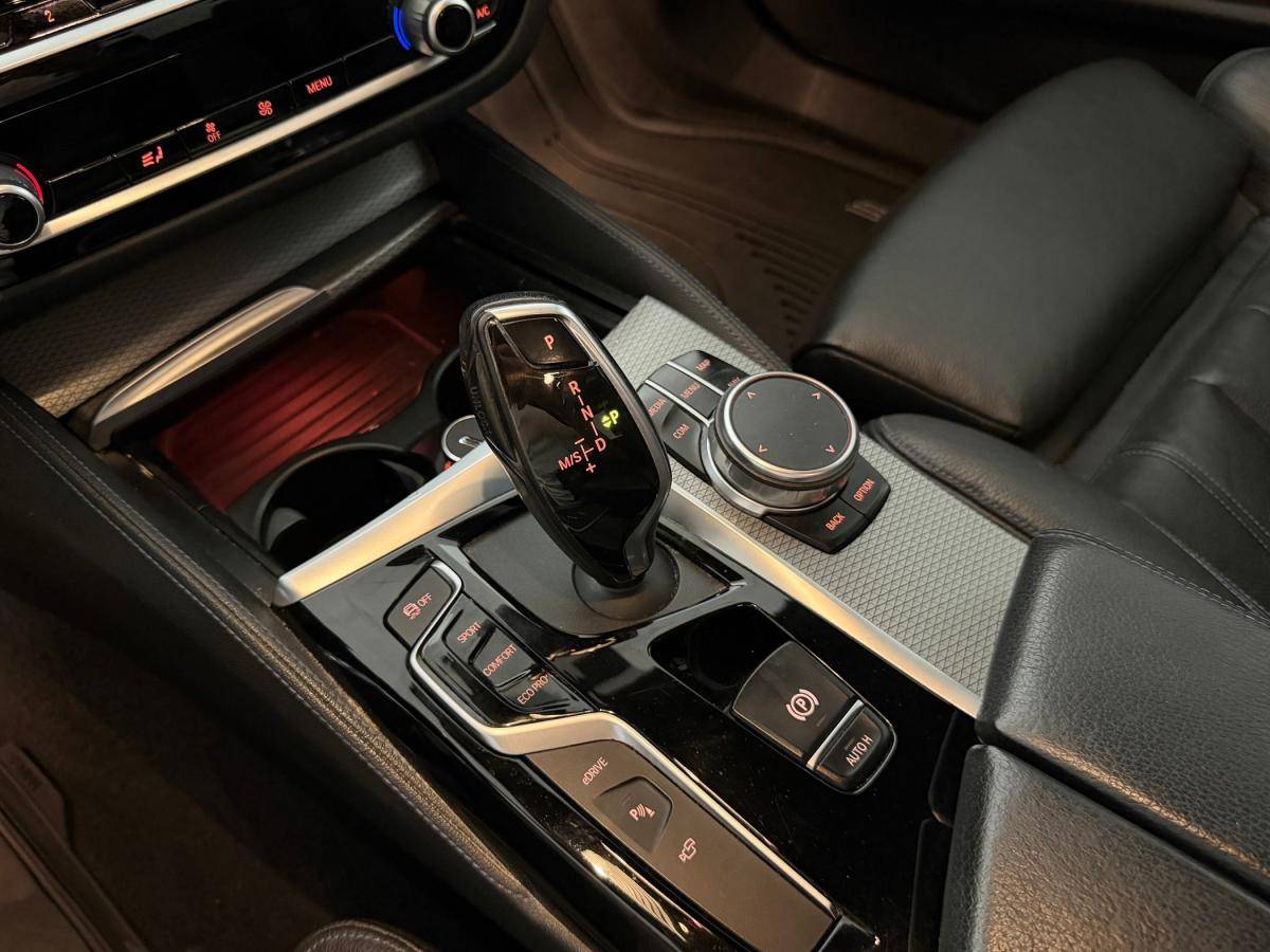 bmw-serie-5-2019-hibrido-a-gasolina-1998cc