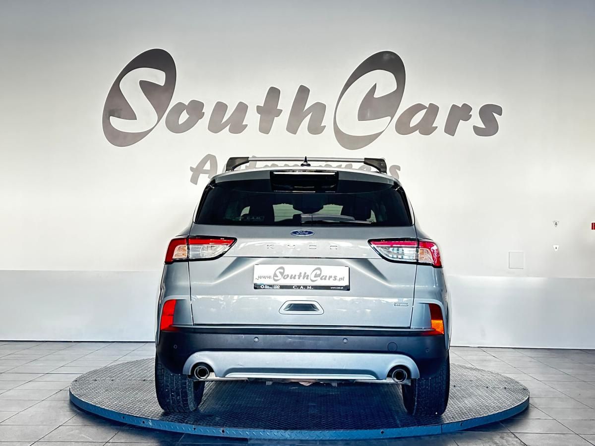 ford-kuga-2021-hibrido-a-gasolina-2488cc
