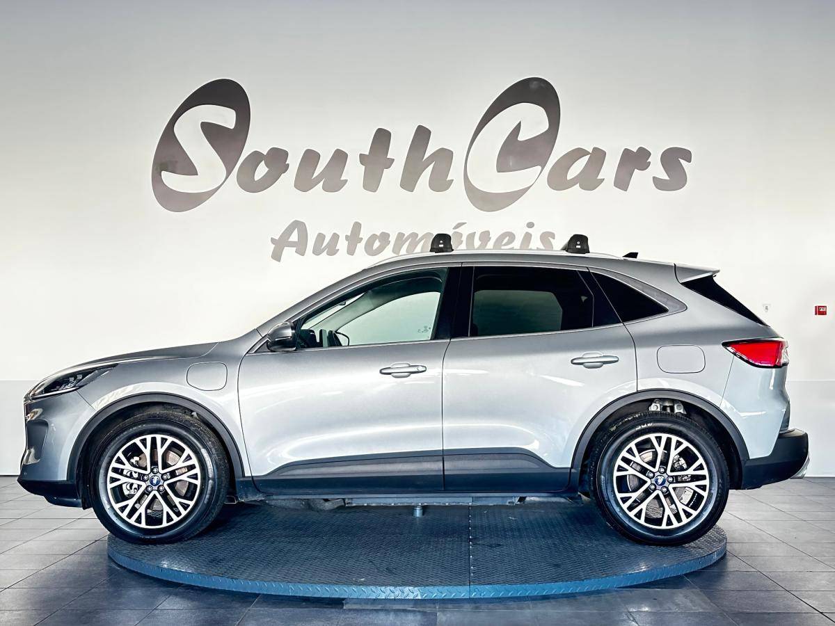 ford-kuga-2021-hibrido-a-gasolina-2488cc