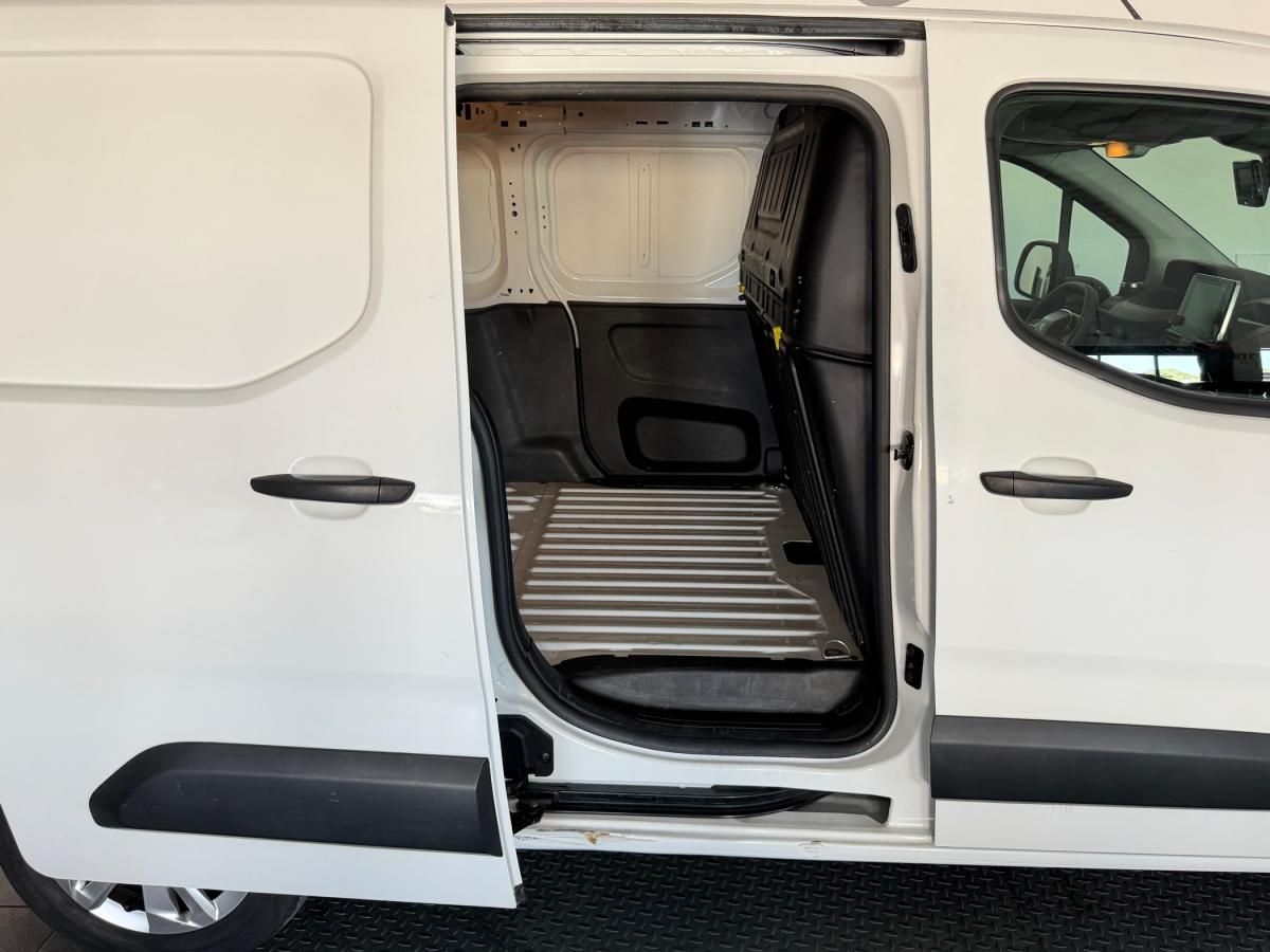 peugeot-partner-2019-diesel-1560cc