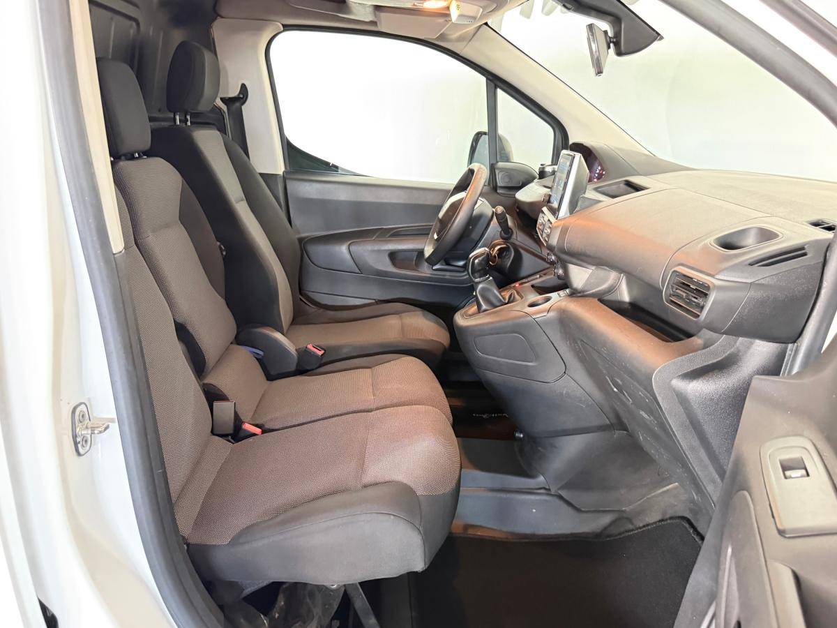 peugeot-partner-2019-diesel-1560cc