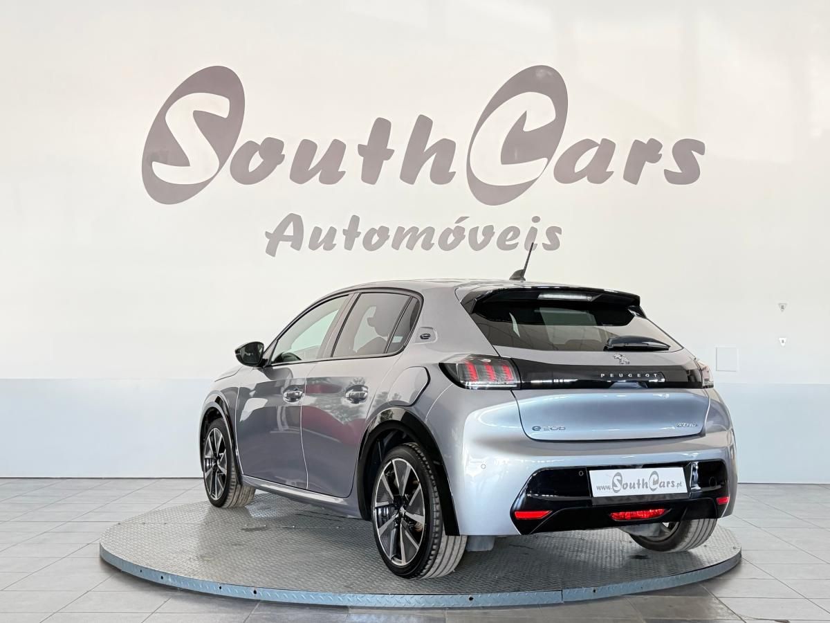 peugeot-208-2020-eletrico-500cc