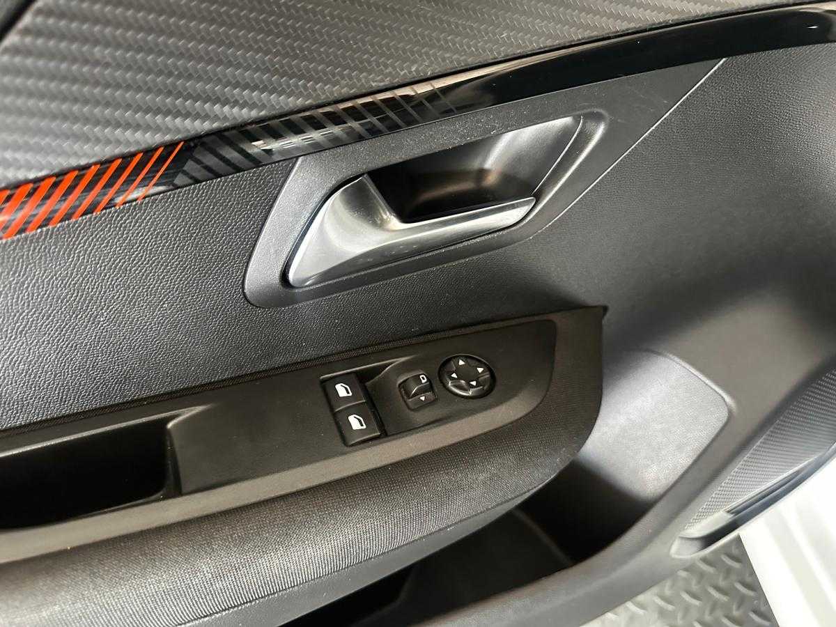 peugeot-208-2020-diesel-1499cc