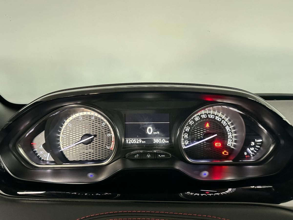 peugeot-208-2016-gasolina-1598cc