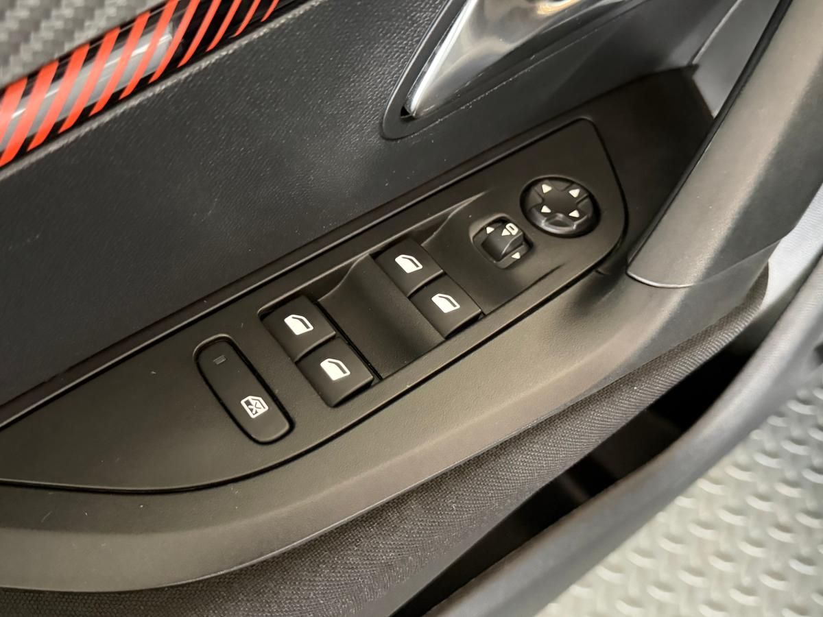 peugeot-2008-2023-eletrico-0cc