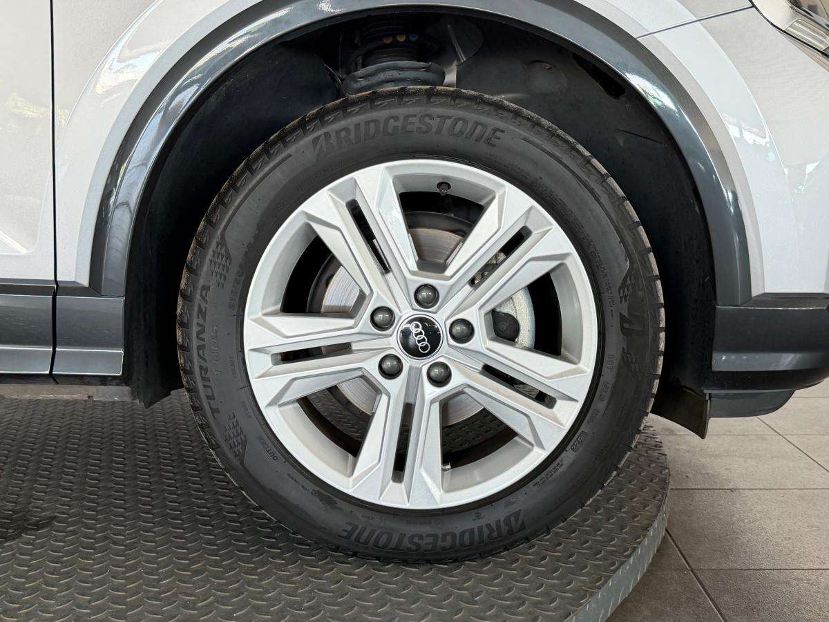 audi-q2-2022-gasolina-999cc