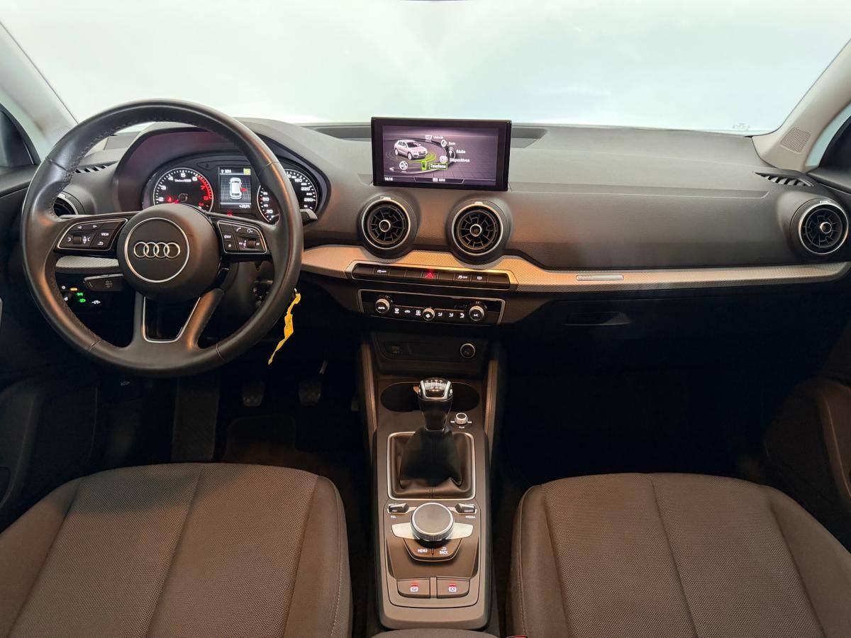 audi-q2-2022-gasolina-999cc