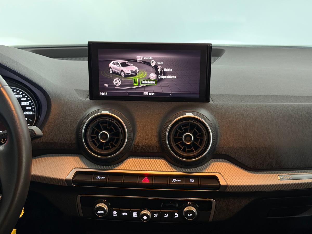 audi-q2-2022-gasolina-999cc