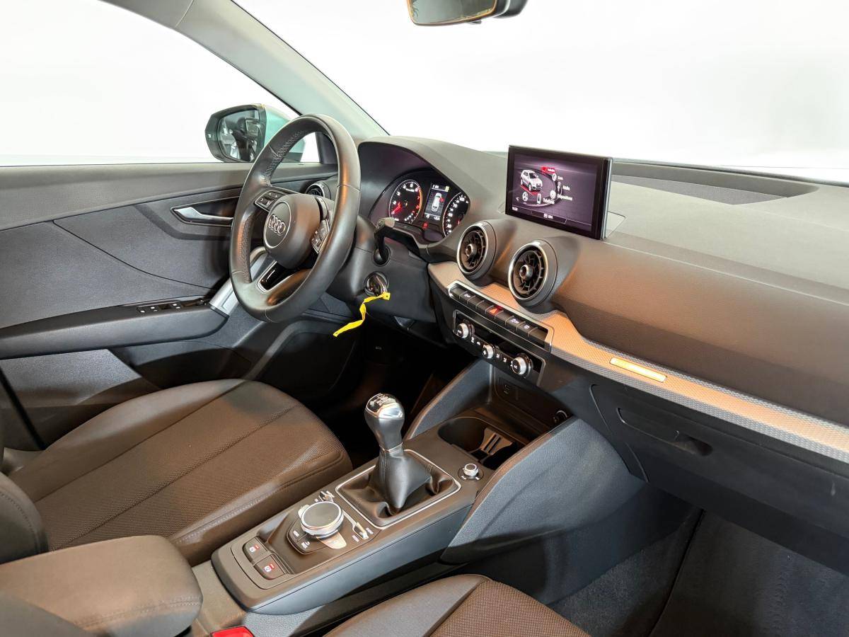 audi-q2-2022-gasolina-999cc