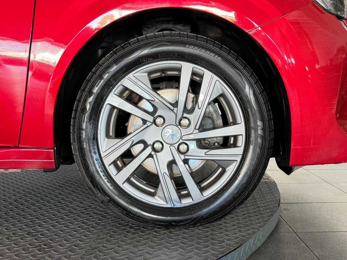 peugeot-208-2022-gasolina-1199cc