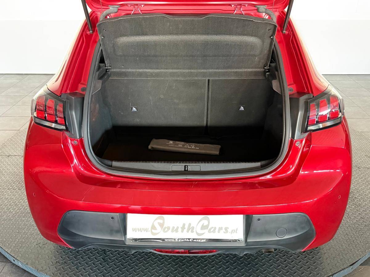 peugeot-208-2022-gasolina-1199cc