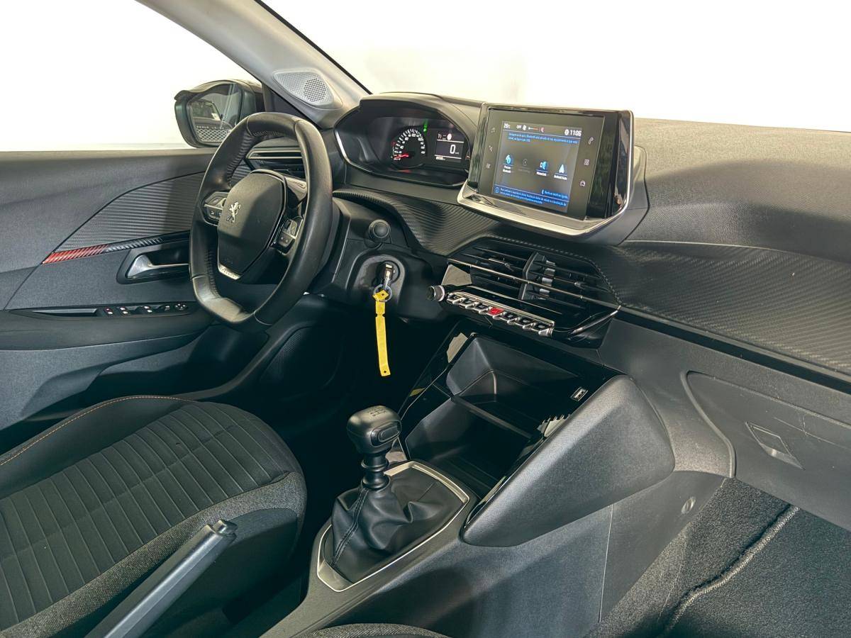 peugeot-208-2022-gasolina-1199cc