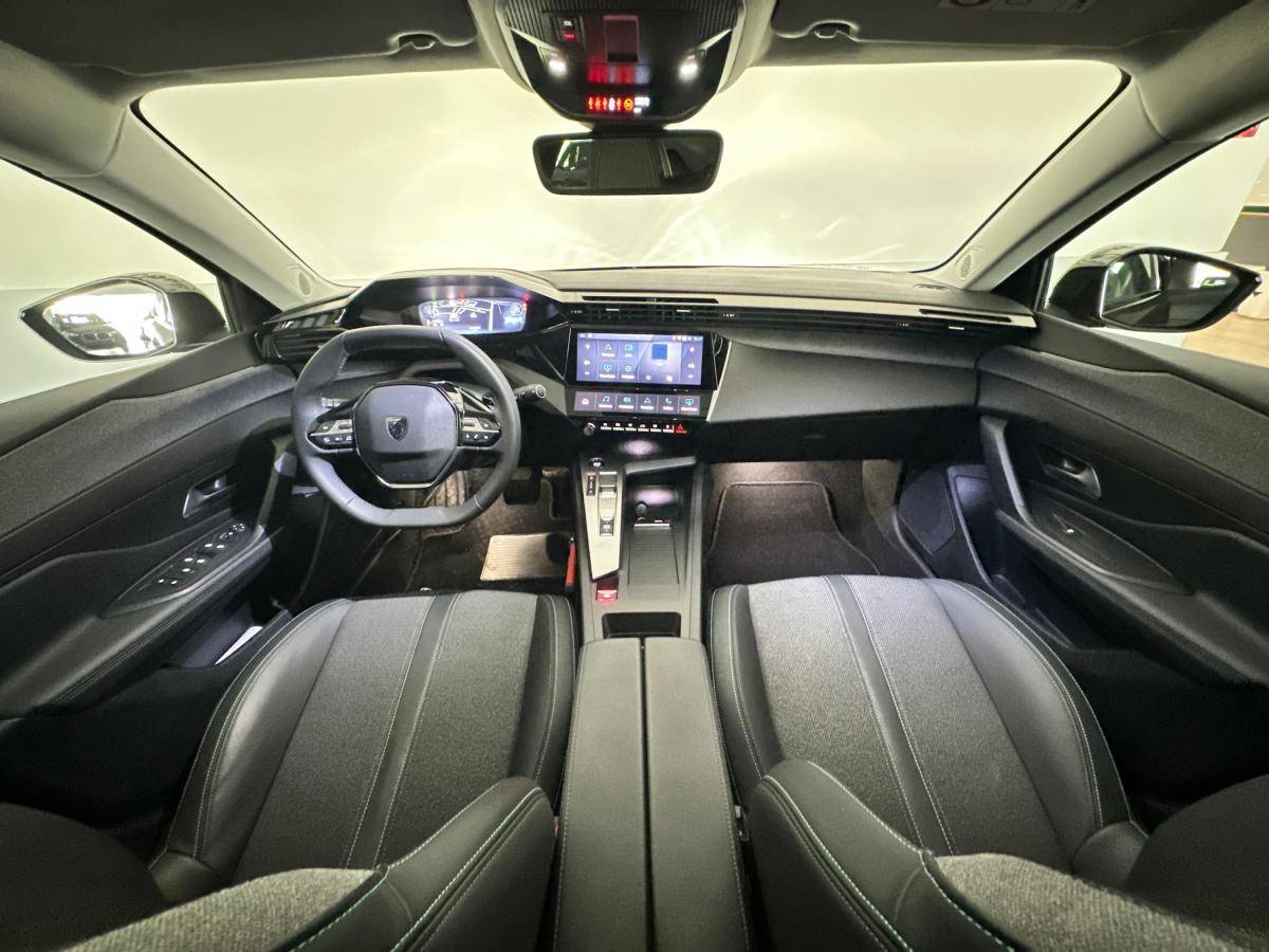 peugeot-408-2025-gasolina-1199cc