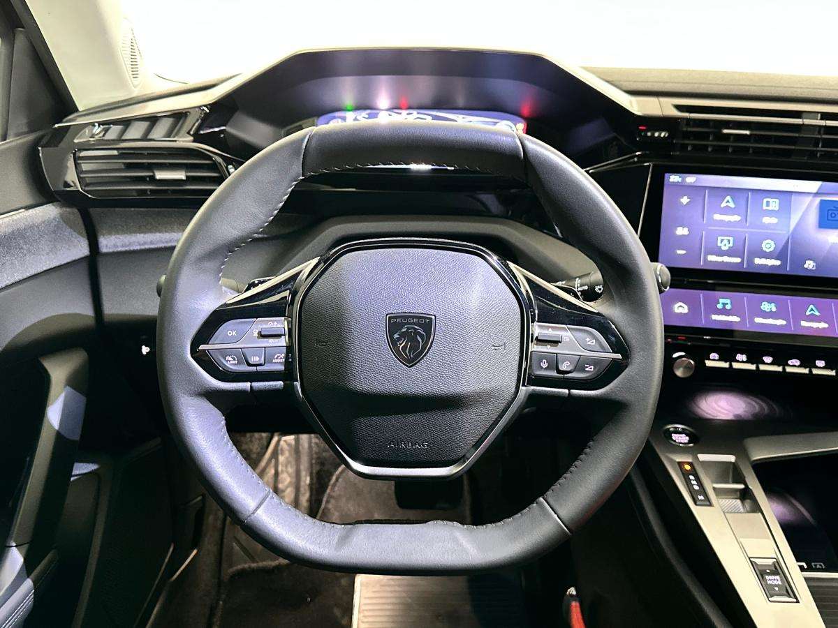 peugeot-408-2025-gasolina-1199cc
