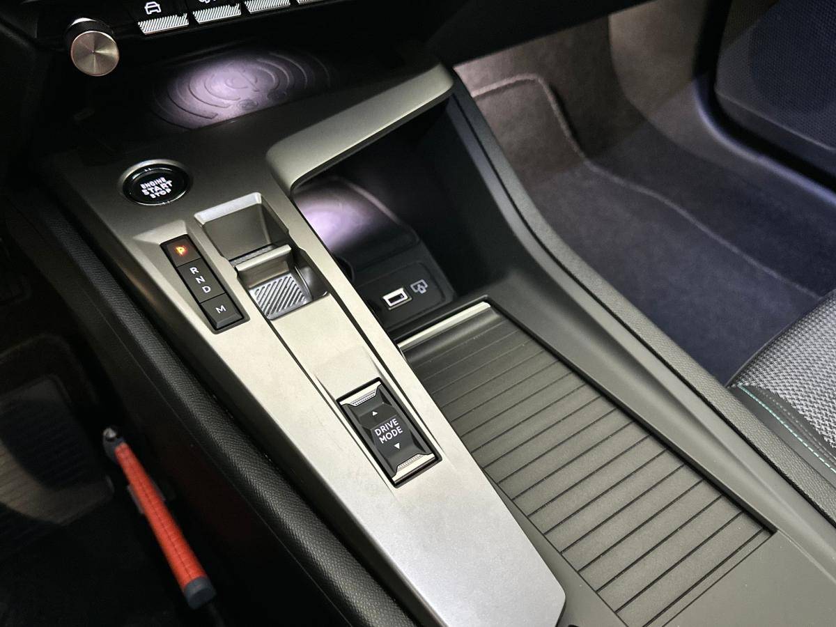 peugeot-408-2025-gasolina-1199cc