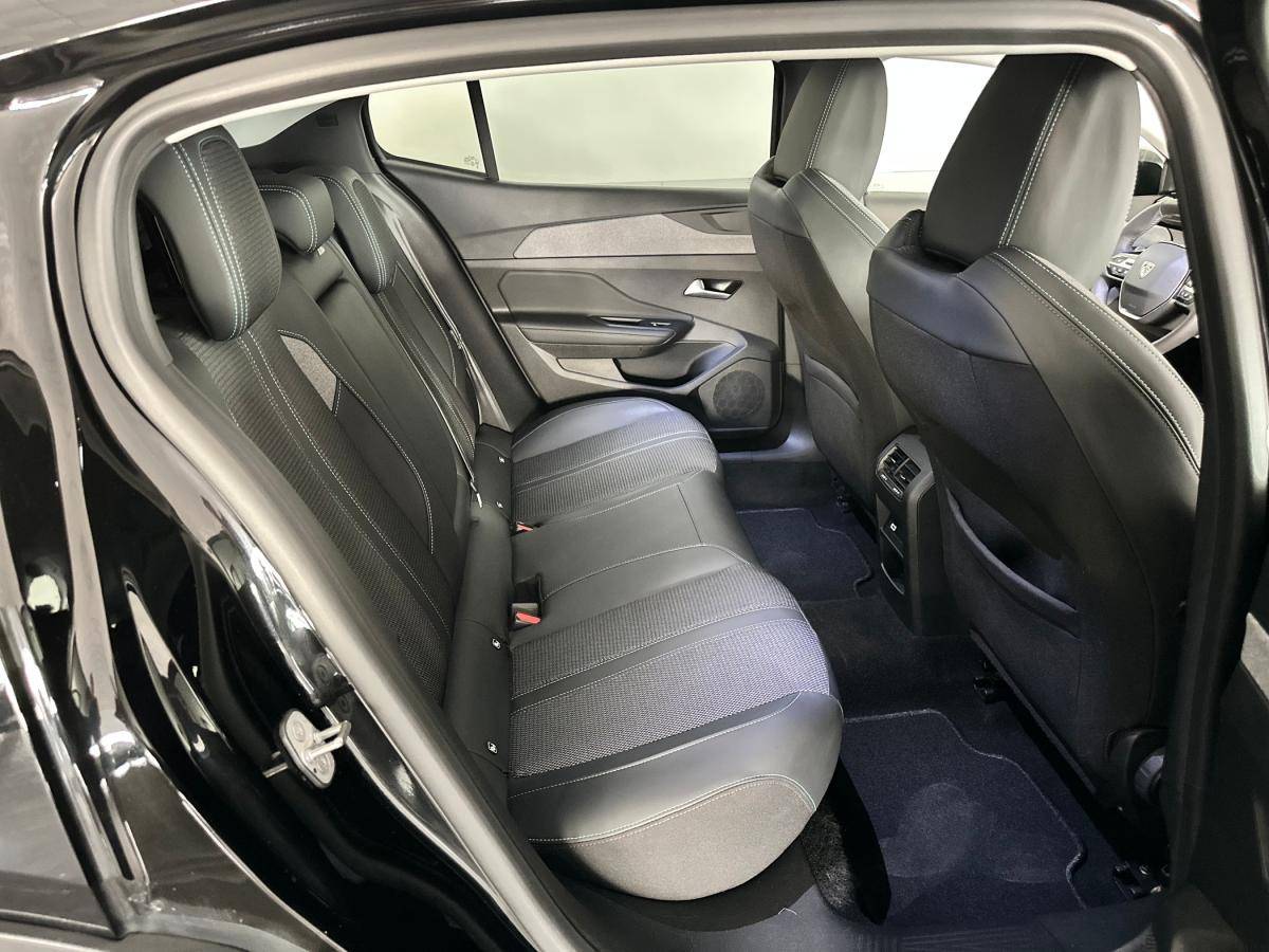 peugeot-408-2025-gasolina-1199cc