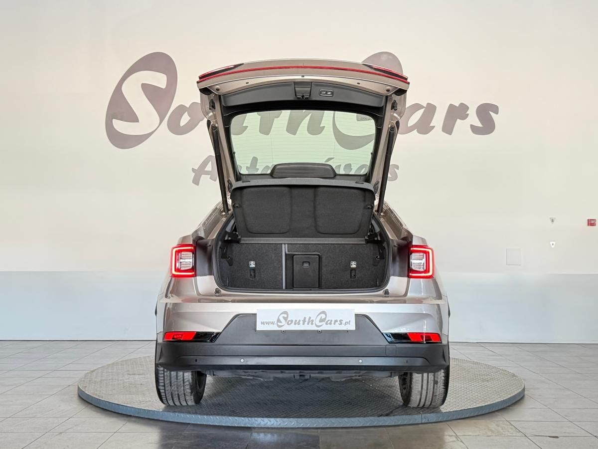 polestar-2-2022-eletrico-500cc