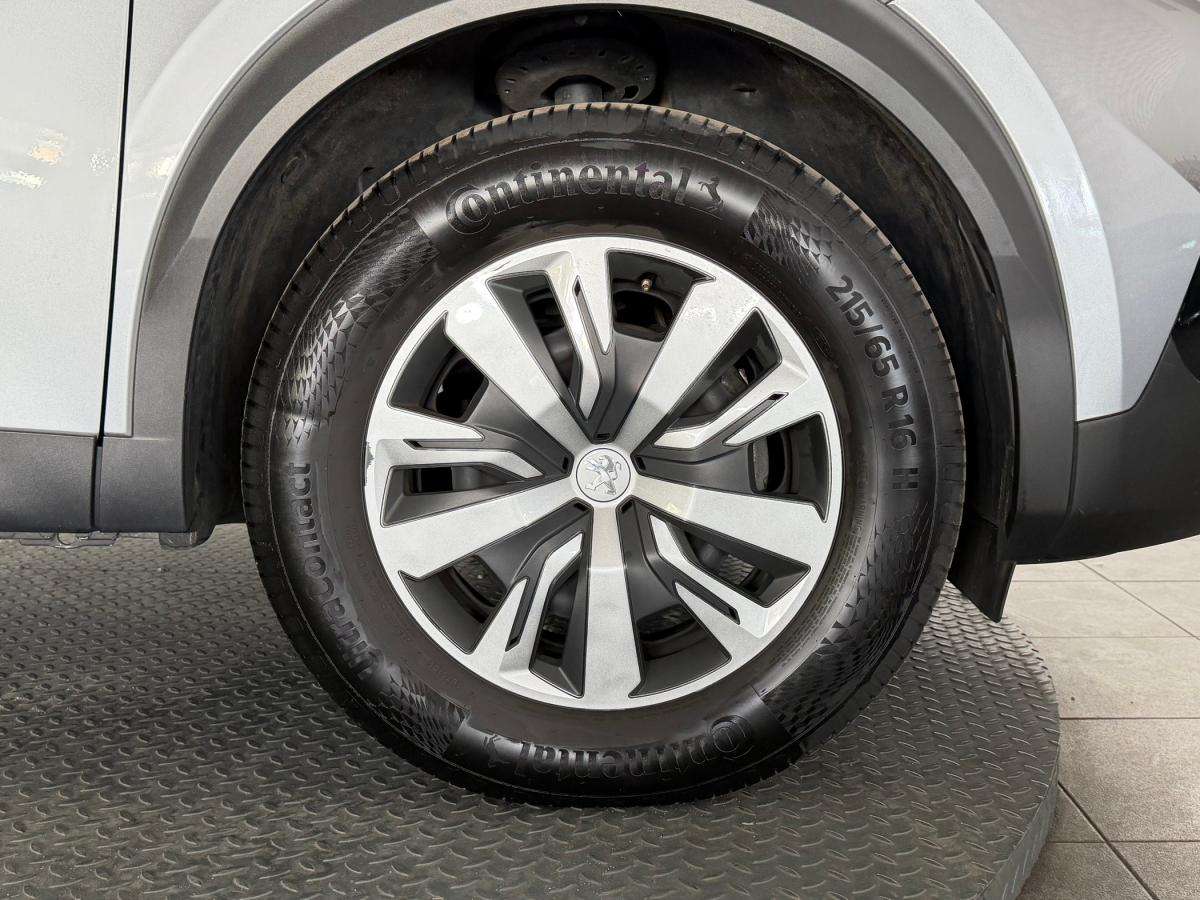 peugeot-2008-2021-gasolina-1199cc
