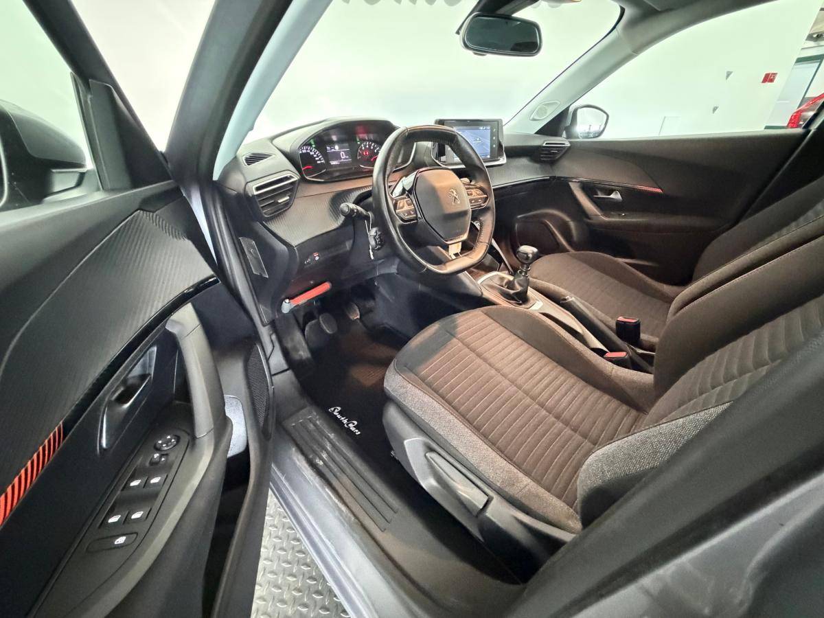 peugeot-2008-2021-gasolina-1199cc