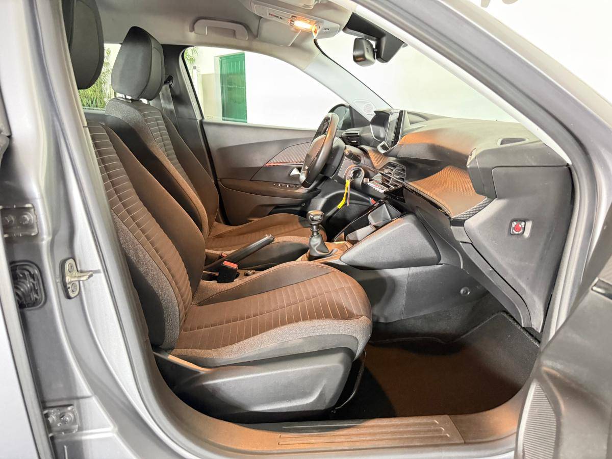peugeot-2008-2021-gasolina-1199cc