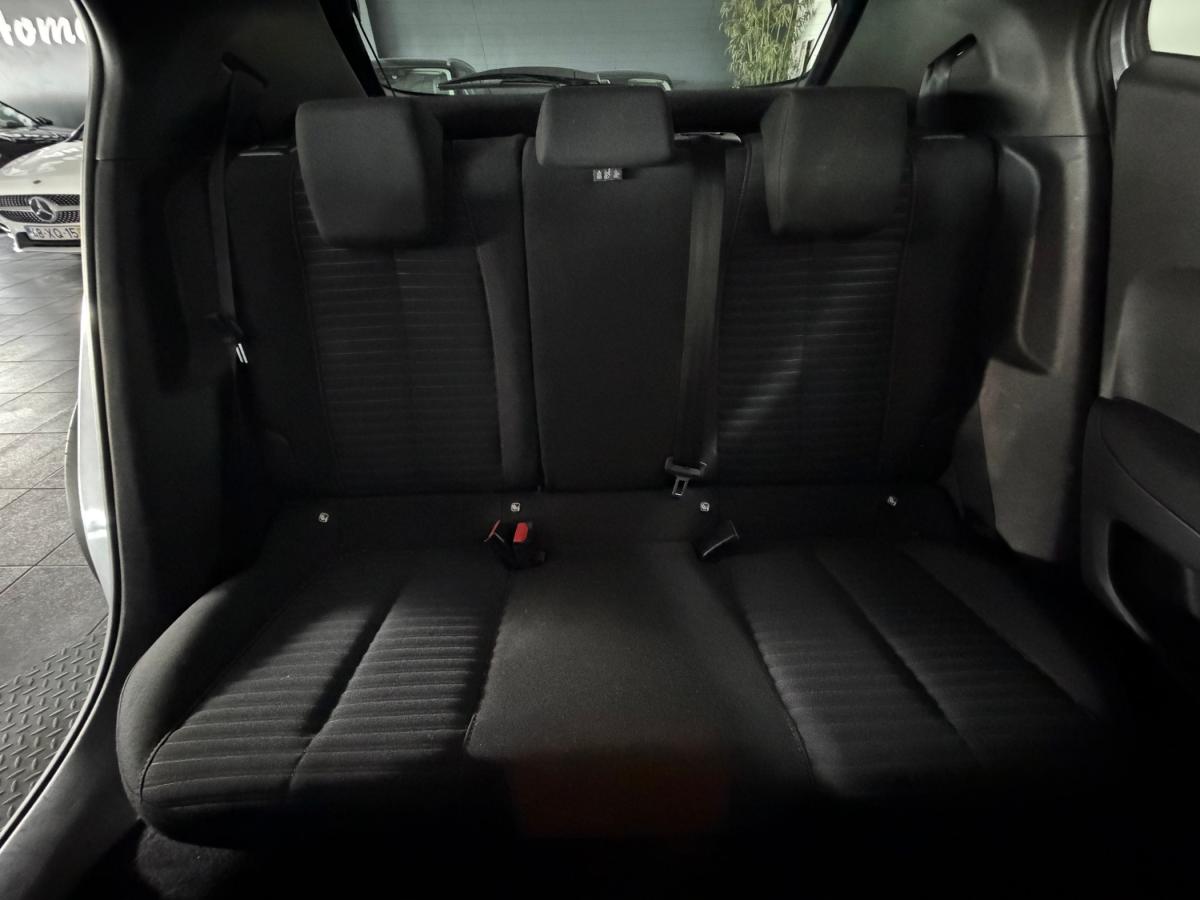 peugeot-2008-2021-gasolina-1199cc