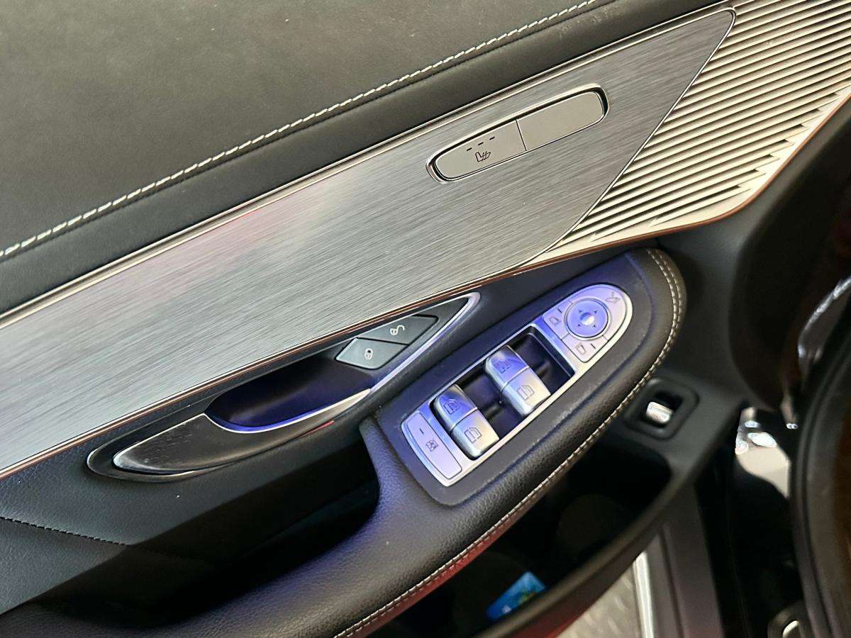 mercedes-benz-eqc-2020-eletrico-500cc