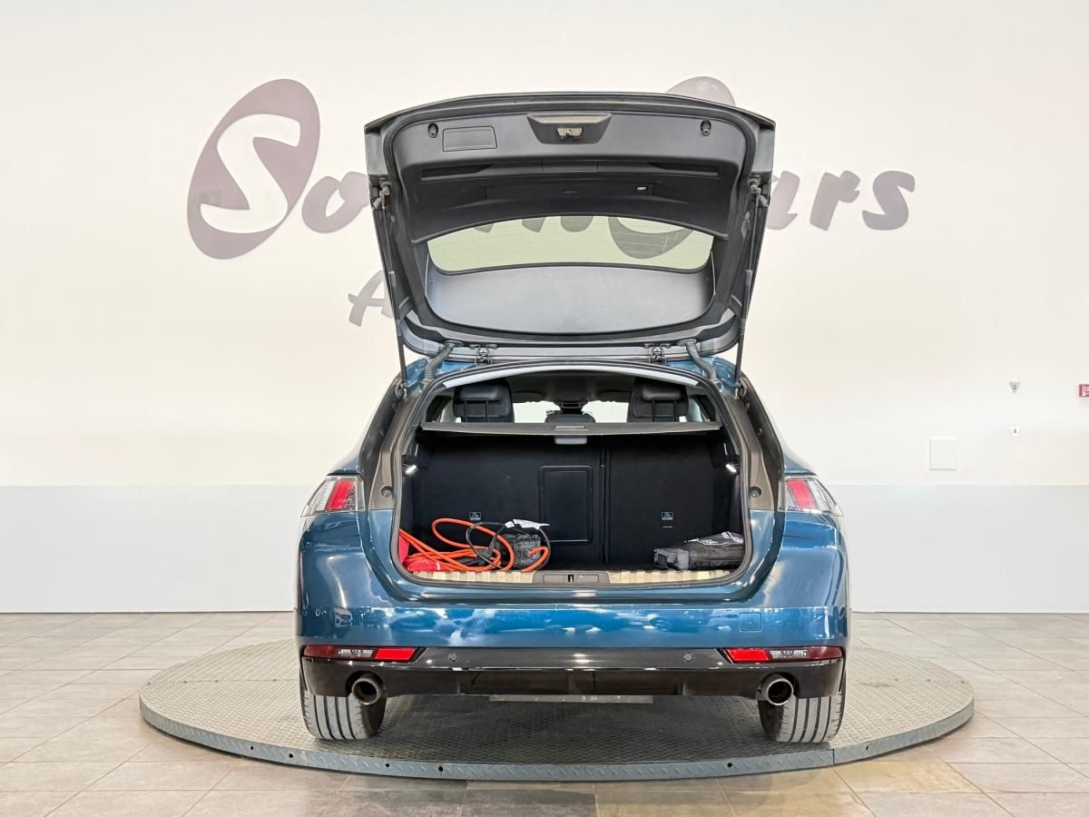 peugeot-508-sw-2021-hibrido-a-gasolina-1598cc