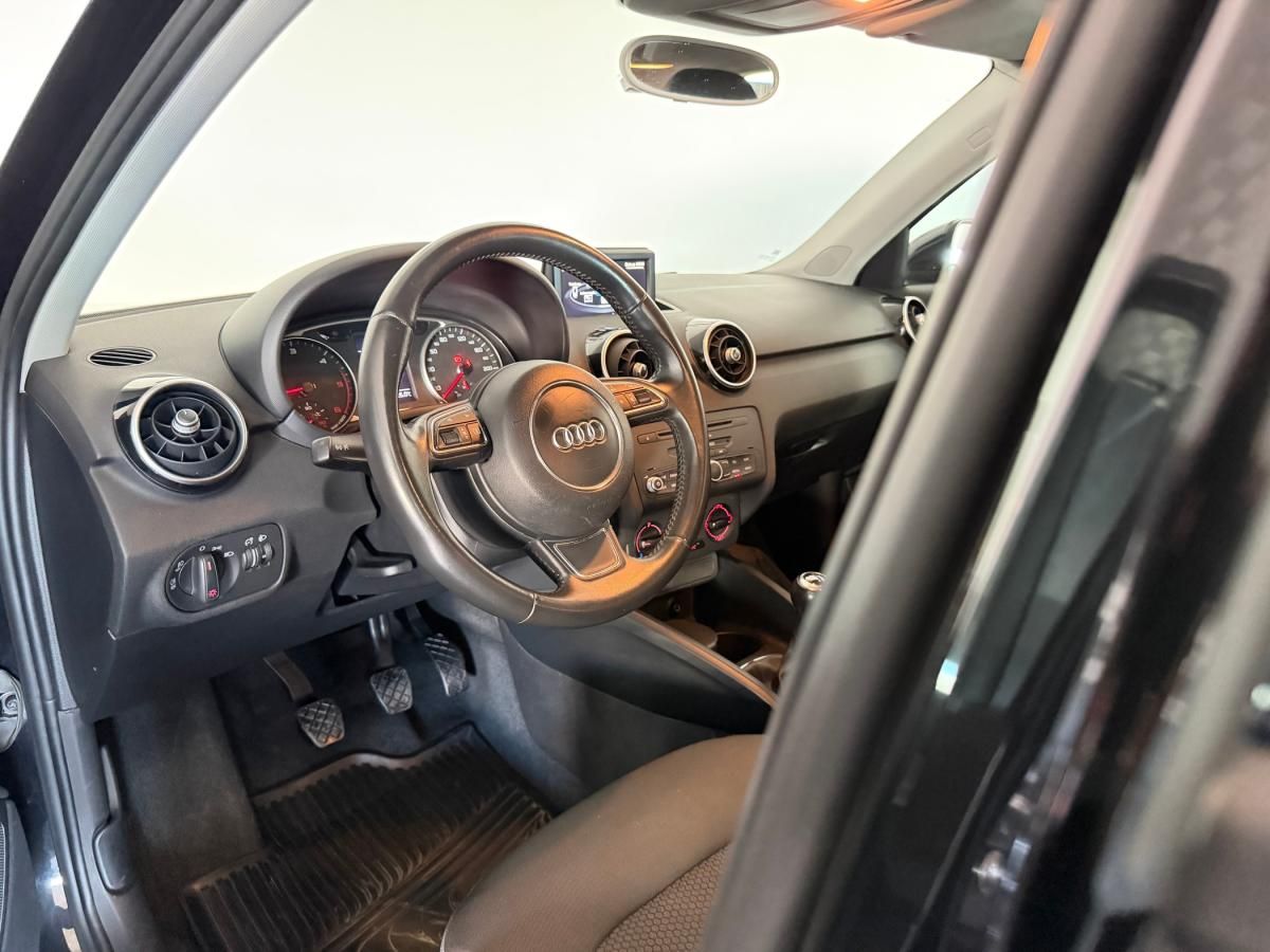audi-a1-sportback-2014-diesel-1598cc