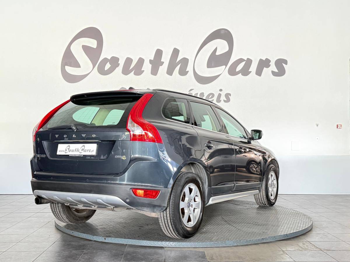 volvo-xc60-2010-diesel-1984cc