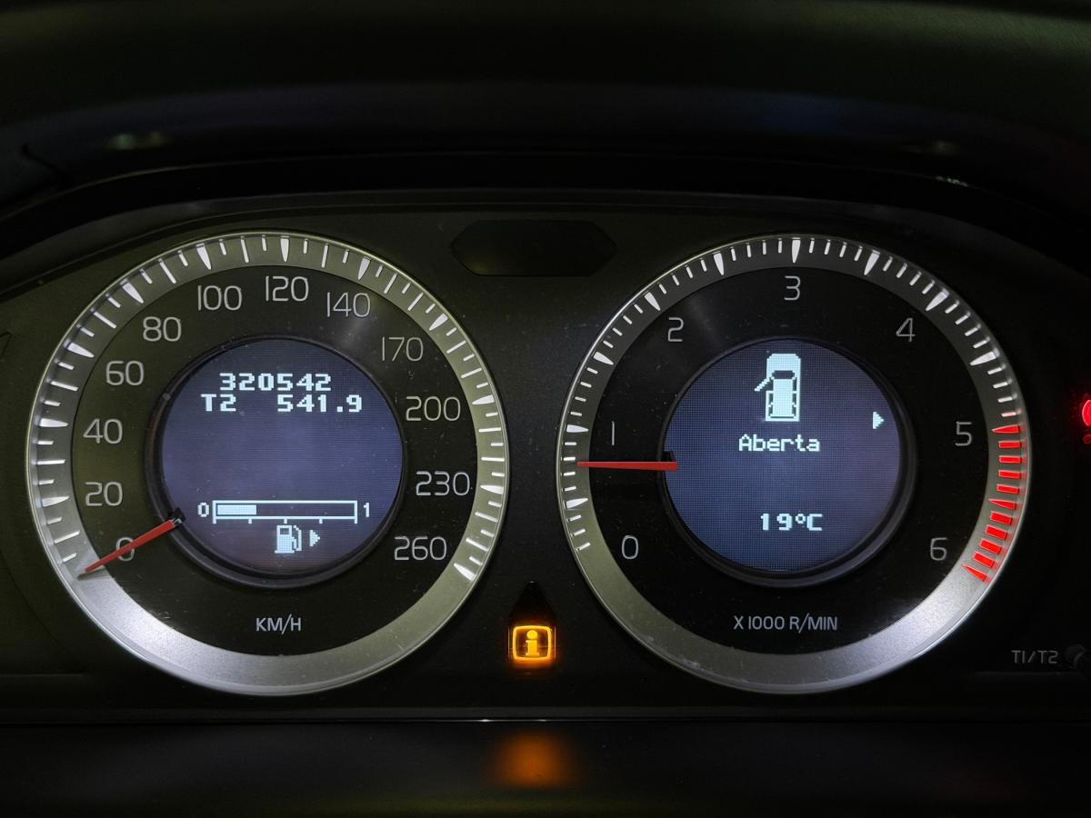 volvo-xc60-2010-diesel-1984cc