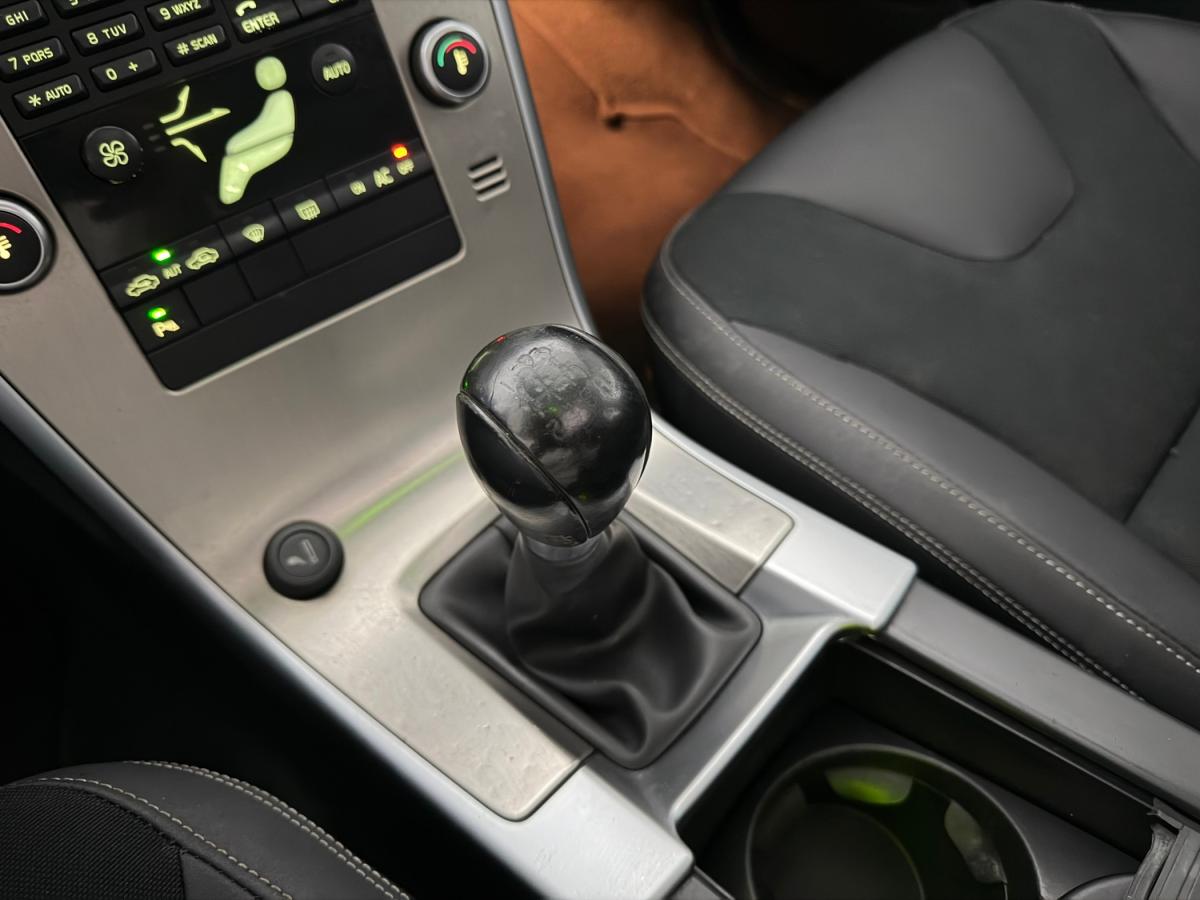 volvo-xc60-2010-diesel-1984cc