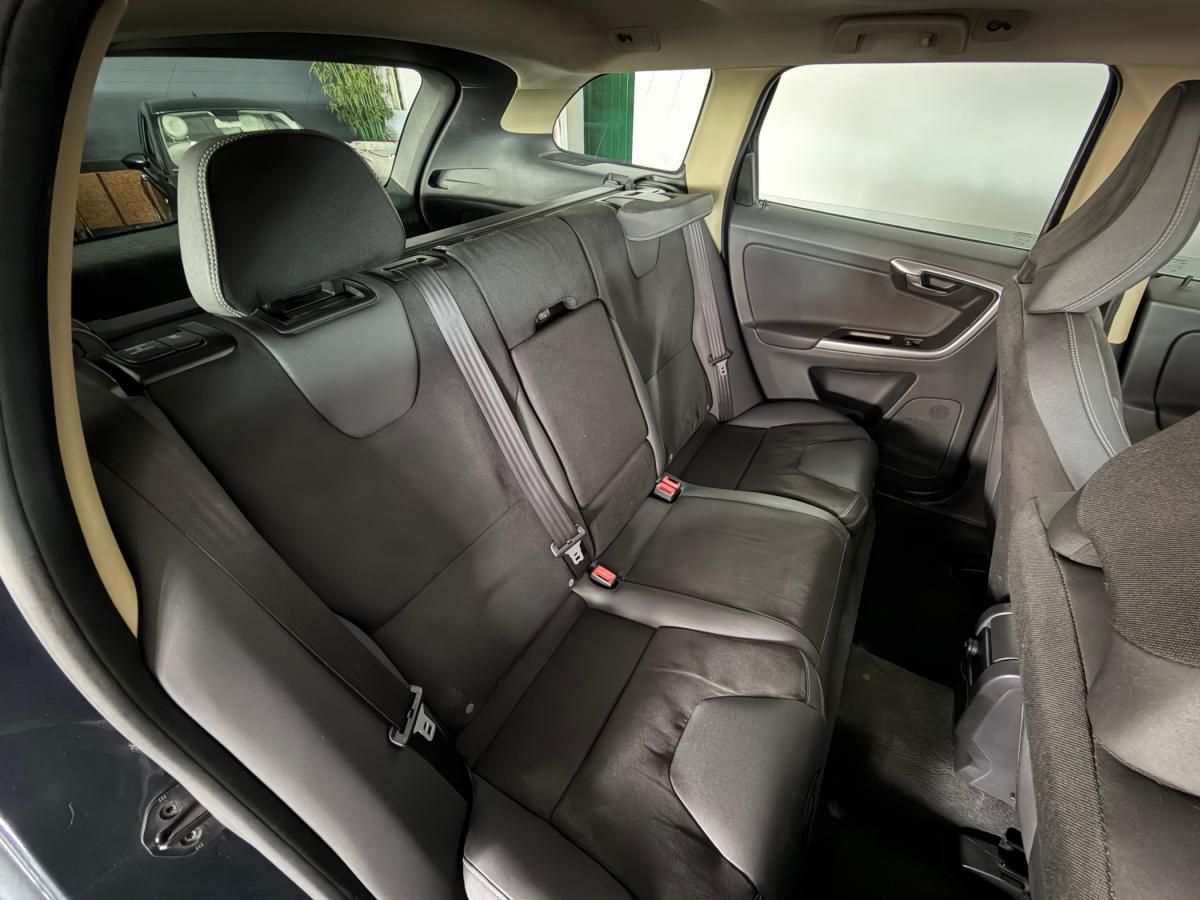 volvo-xc60-2010-diesel-1984cc