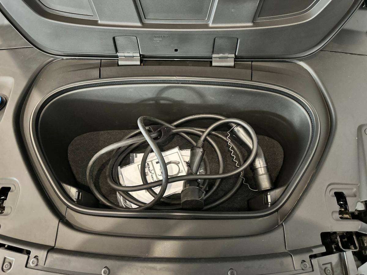 volvo-xc40-2023-eletrico-0cc