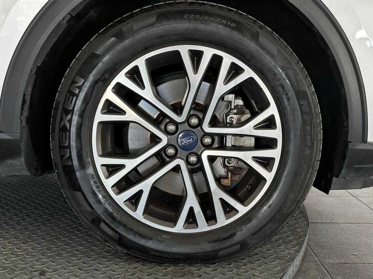 ford-kuga-2021-hibrido-a-gasolina-2488cc