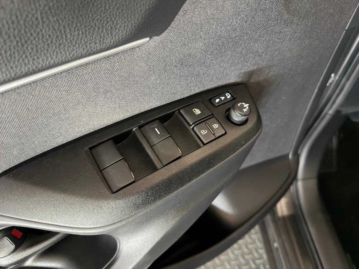 toyota-yaris-cross-2024-hibrido-a-gasolina-1490cc