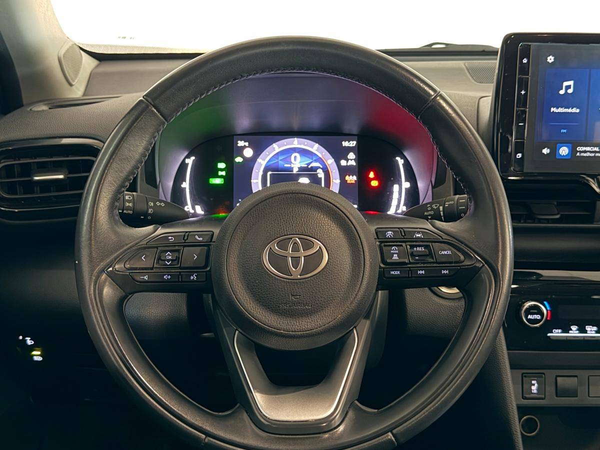 toyota-yaris-cross-2024-hibrido-a-gasolina-1490cc