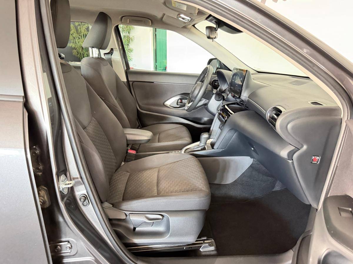 toyota-yaris-cross-2024-hibrido-a-gasolina-1490cc