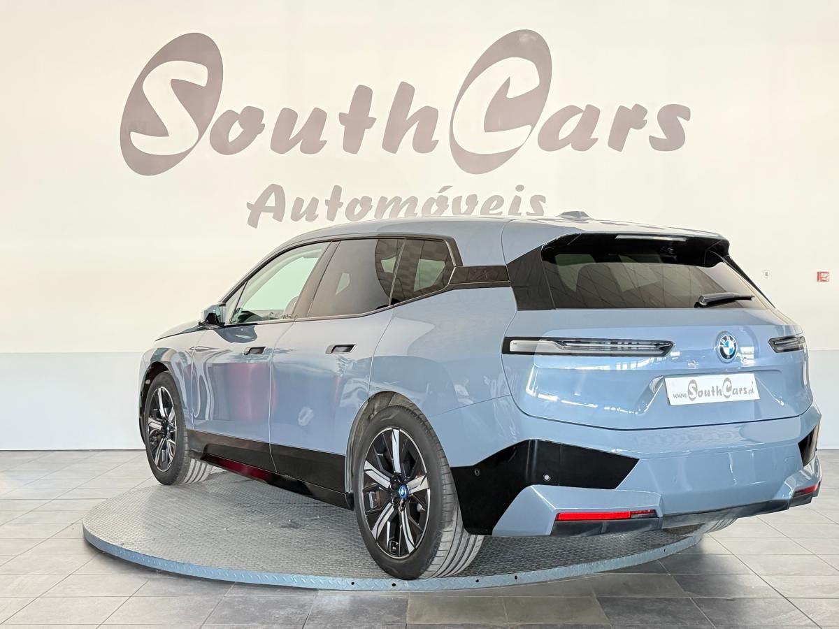 bmw-ix-2022-eletrico-500cc