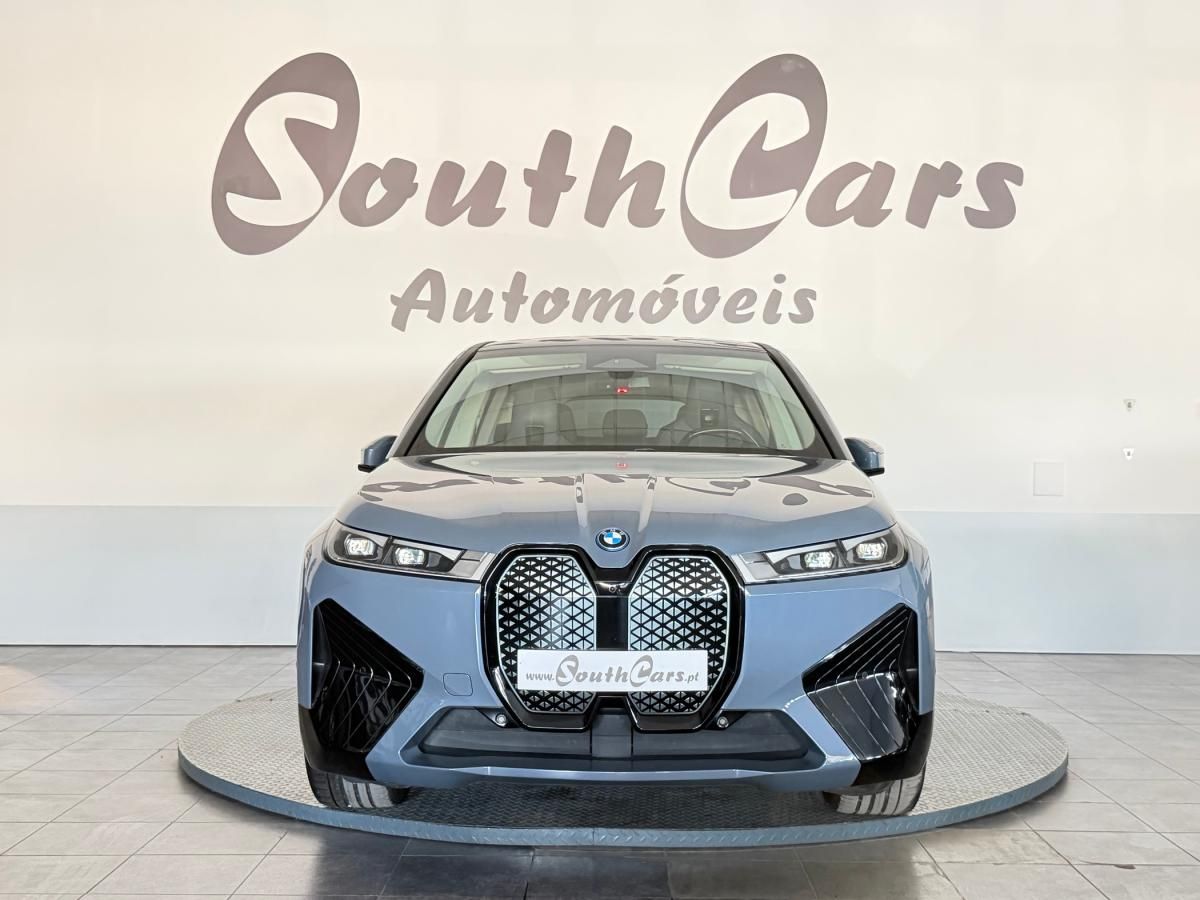bmw-ix-2022-eletrico-500cc