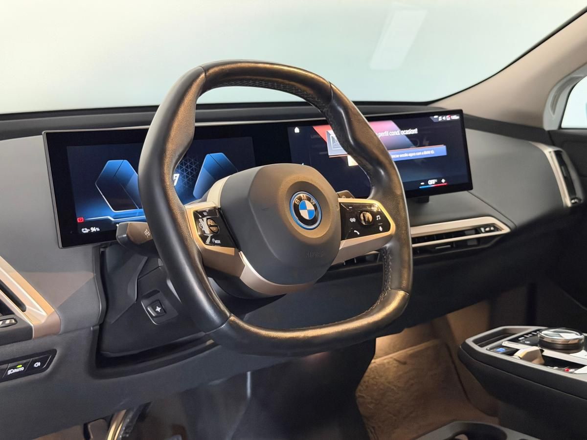bmw-ix-2022-eletrico-500cc