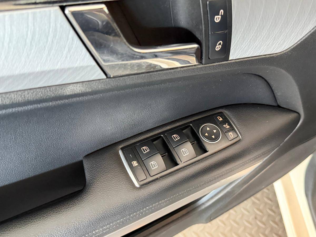 mercedes-benz-classe-e-2010-diesel-2143cc